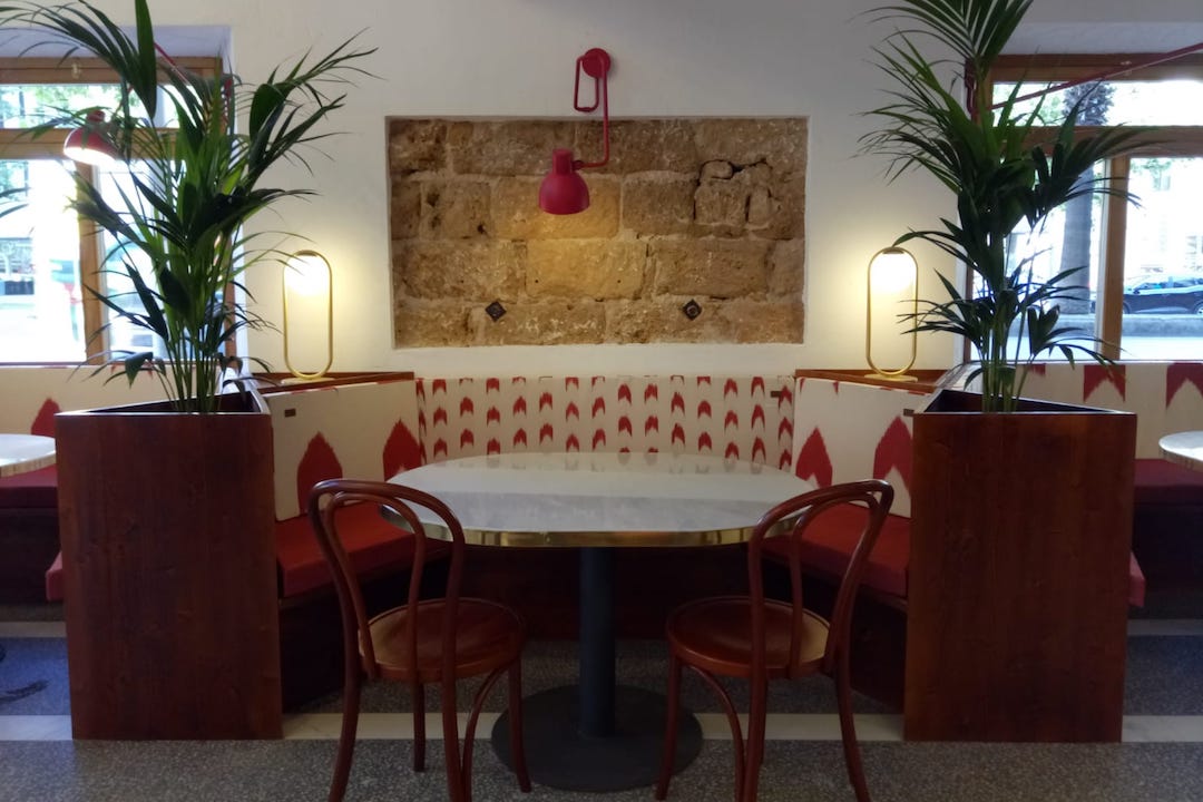 Heladeria Palma, Ca'n Joan de s'Aigo, interior